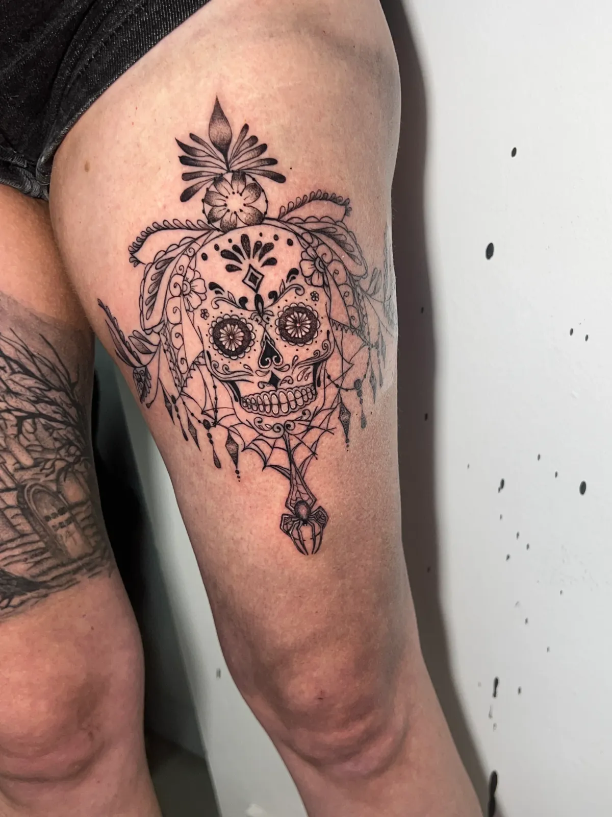 Tatuagem Fine Line feita no JT Studio em Setúbal